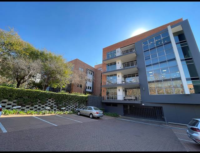 285M² OFFICE TO LET IN BRYANSTON